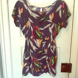 Pocket scoop-neck dress